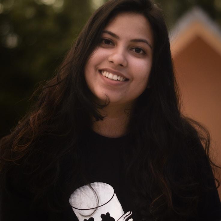 Portrait of Mila Kapoor, group coordinator and fusion cooking expert